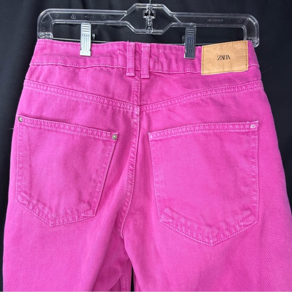 Zara Fuchsia Pink Jeans Size 4. EUC - Picture 14 of 14